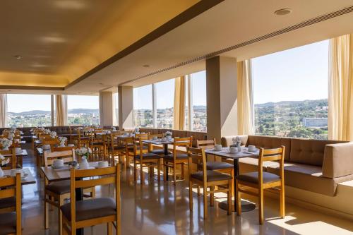 อาหารและเครื่องดื่ม, โรงแรมฟุงดาดอร์ (Hotel Fundador) in อูร์เกเซส อาหารและเครื่องดื่ม, โรงแรมฟุงดาดอร์ (Hotel Fundador) in อูร์เกเซส