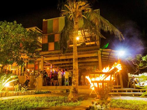 Hotellet från utsidan, Mozambeat Motel in Inhambane Hotellet från utsidan, Mozambeat Motel in Inhambane