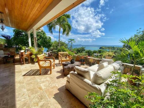 Luxury 7BR waterfront villa with views of Marina Cay and Scrub Island in Tortola Luxury 7BR waterfront villa with views of Marina Cay and Scrub Island in Tortola