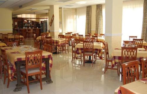 Restaurant, Hotel Il Chierichetto in San Giovanni Rotondo Restaurant, Hotel Il Chierichetto in San Giovanni Rotondo