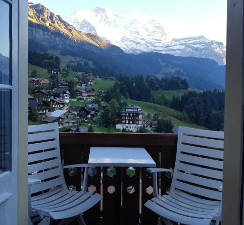 Hotel Regina in Wengen Hotel Regina in Wengen