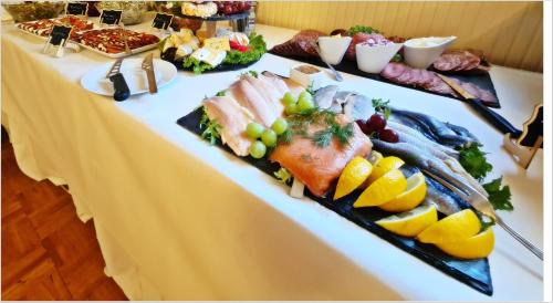 Makanan dan Minuman, DM Hotels & Apartments - Hotel Deutsches Haus in Braunlage Makanan dan Minuman, DM Hotels & Apartments - Hotel Deutsches Haus in Braunlage