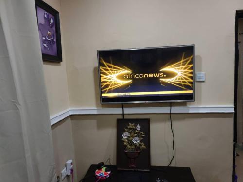 Facilities, The Edgewood Manor, Entire Service apartment with 24 hours power in Akure Facilities, The Edgewood Manor, Entire Service apartment with 24 hours power in Akure