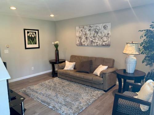Your home close to Anshutz and DIA in Aurora-CU Anschutz Medical Campus Your home close to Anshutz and DIA in Aurora-CU Anschutz Medical Campus