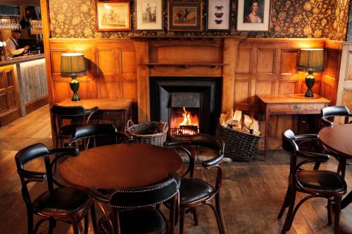 حانة/استراحة, The Black Swan - The Inn Collection Group in Helmsley حانة/استراحة, The Black Swan - The Inn Collection Group in Helmsley