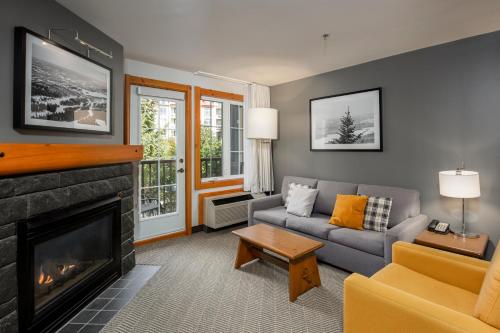 Lodge de la Montagne in Mont-Tremblant (QC) Lodge de la Montagne in Mont-Tremblant (QC)