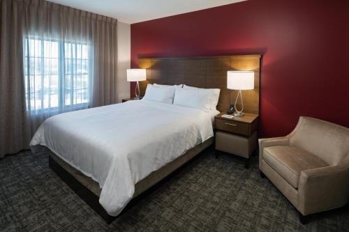 Staybridge Suites Phoenix - Biltmore Area in Camelback Corridor Staybridge Suites Phoenix - Biltmore Area in Camelback Corridor
