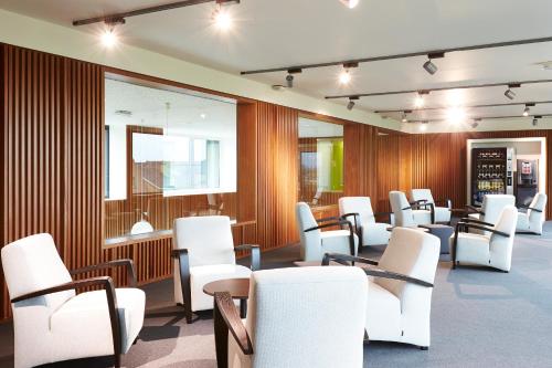 酒吧/高級酒吧, Hotel Middelpunt - Gratis Parking - Ontbijt inbegrepen! in 米德爾凱爾克 酒吧/高級酒吧, Hotel Middelpunt - Gratis Parking - Ontbijt inbegrepen! in 米德爾凱爾克