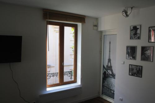 Le Refuge Des Cordeliers in Laon Le Refuge Des Cordeliers in Laon