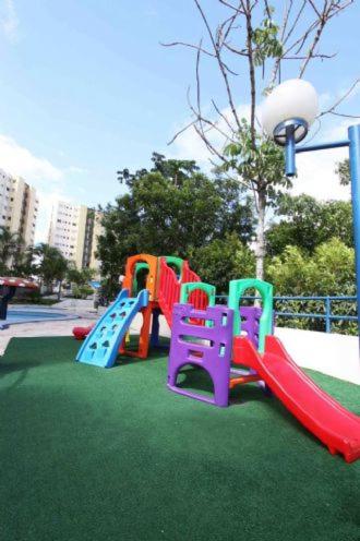 兒童遊樂場, Apartamento Completo 7 Pessoas Ecologic Park Caldas Novas in 班代蘭蒂斯 兒童遊樂場, Apartamento Completo 7 Pessoas Ecologic Park Caldas Novas in 班代蘭蒂斯
