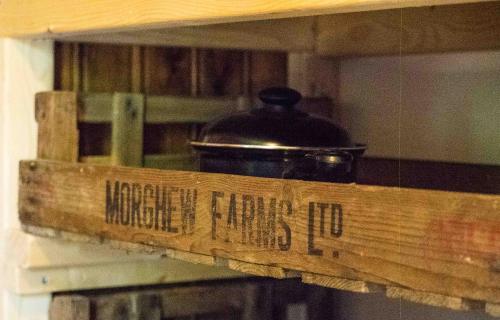 The Old Apple Shed cosy heated cottage in a meadow close to the charming village of Bethersden in Bethersden The Old Apple Shed cosy heated cottage in a meadow close to the charming village of Bethersden in Bethersden