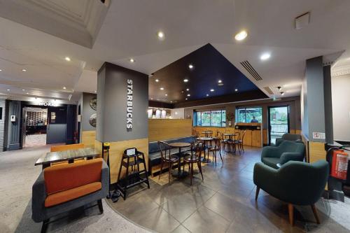 餐廳, 利茲北部鄉村酒店 (Village Hotel Leeds North) in 海丁利 餐廳, 利茲北部鄉村酒店 (Village Hotel Leeds North) in 海丁利