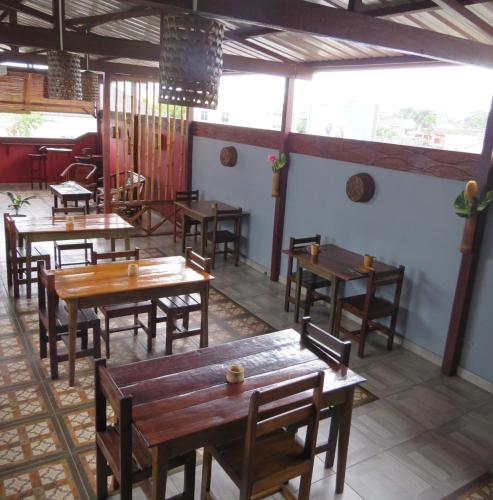 Bar/Lounge, Micaval Residential in São Tomé Bar/Lounge, Micaval Residential in São Tomé