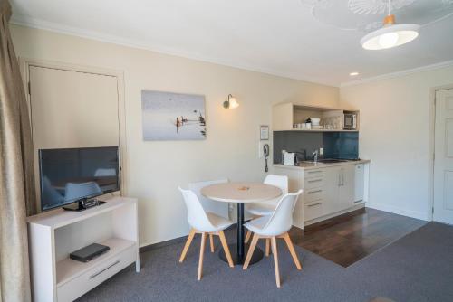 Silver Fern Accommodation & Spa in Rotorua Silver Fern Accommodation & Spa in Rotorua