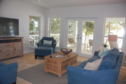 Serenity by Florida Keys Luxury Rentals in Lower Matecumbe Key Serenity by Florida Keys Luxury Rentals in Lower Matecumbe Key