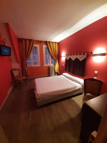 季內酒店 (Hotel du Cygne) in 波威市中心 季內酒店 (Hotel du Cygne) in 波威市中心