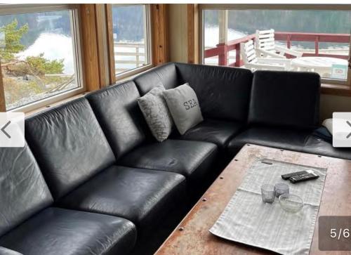 4 Bedroom Holiday seahouse Svelgen,Bremanger in Свелген 4 Bedroom Holiday seahouse Svelgen,Bremanger in Свелген