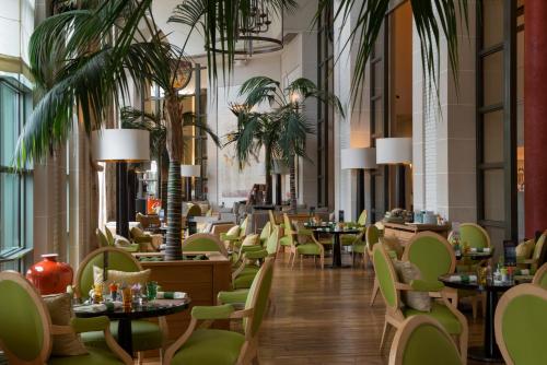 レストラン, モンテ カルロ ベイ ホテル & リゾート (Monte-Carlo Bay Hotel & Resort) in モナコ レストラン, モンテ カルロ ベイ ホテル & リゾート (Monte-Carlo Bay Hotel & Resort) in モナコ