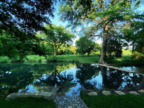 A környék, The Springs Retreat in Bandera (TX) A környék, The Springs Retreat in Bandera (TX)