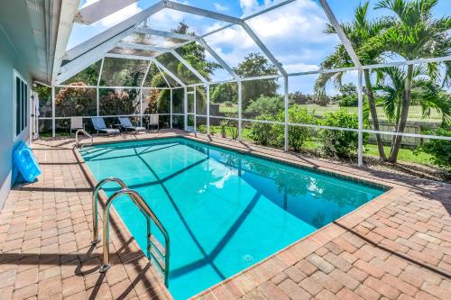 Coral Cottage in Cape Coral (FL) Coral Cottage in Cape Coral (FL)