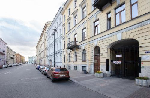 GorodRek near Palace Square (4 rooms) near วิหารเซนต์ปีเตอร์และพอล GorodRek near Palace Square (4 rooms) near วิหารเซนต์ปีเตอร์และพอล