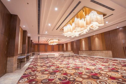 Bankett-terem, The Lalita Grand in Mathura Bankett-terem, The Lalita Grand in Mathura