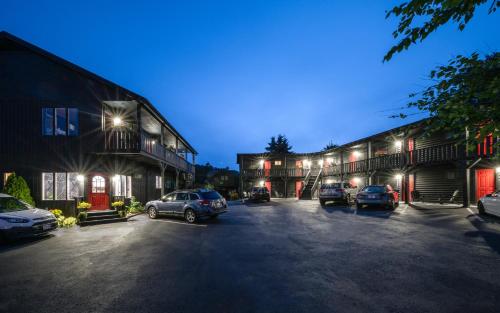 Vista Exterior, Placid Bay Hotel in Lake Placid City Center Vista Exterior, Placid Bay Hotel in Lake Placid City Center