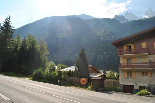 This photo about Fleur des Neiges shared on HyHotel.com