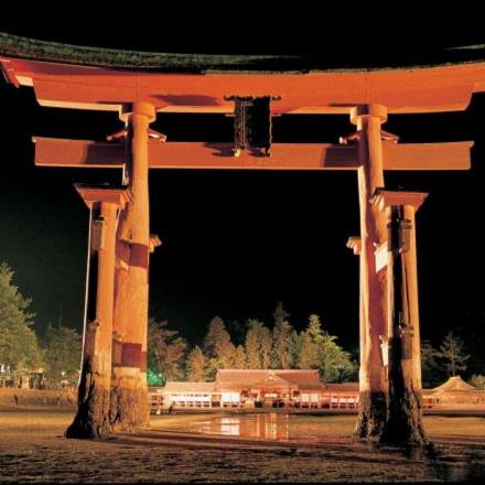 Full house Miyajima in Hatsukaichi Full house Miyajima in Hatsukaichi