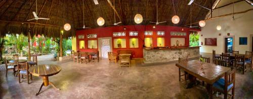 Eten en drinken, Gardenhotel Macan Che B&B in Las Cinco Calles Eten en drinken, Gardenhotel Macan Che B&B in Las Cinco Calles