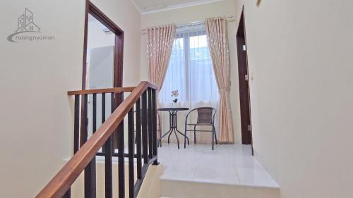 Balcony/terrace, Atmosfer Guest House Sentul in Sentul Balcony/terrace, Atmosfer Guest House Sentul in Sentul