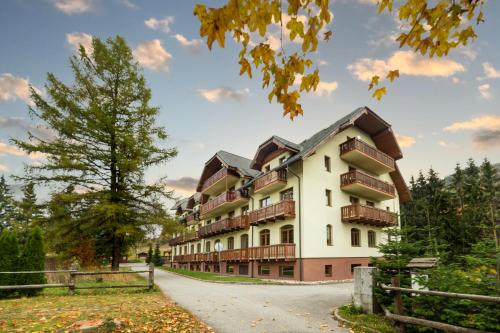 外部景觀, Apartman TULANIE 62 Kamzik Donovaly 2 IZBOVY Mezonet Deluxe parkovanie v podzemnej garáži ZDARMA (Apartman TULANIE 62 Kamzik Donovaly 2 IZBOVY Mezonet Deluxe parkovanie v podzemnej garazi ZDARMA) in 比斯特里察 外部景觀, Apartman TULANIE 62 Kamzik Donovaly 2 IZBOVY Mezonet Deluxe parkovanie v podzemnej garáži ZDARMA (Apartman TULANIE 62 Kamzik Donovaly 2 IZBOVY Mezonet Deluxe parkovanie v podzemnej garazi ZDARMA) in 比斯特里察
