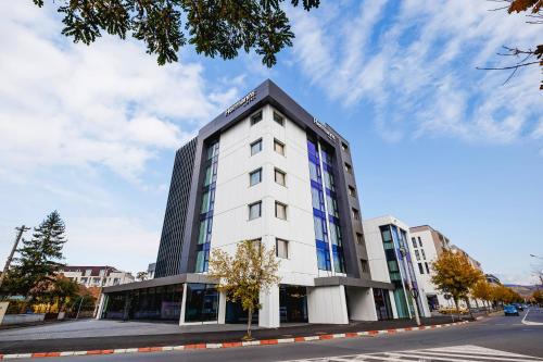 Buitenkant, Hermanns Hotel & Spa Sibiu in Sibiu Buitenkant, Hermanns Hotel & Spa Sibiu in Sibiu