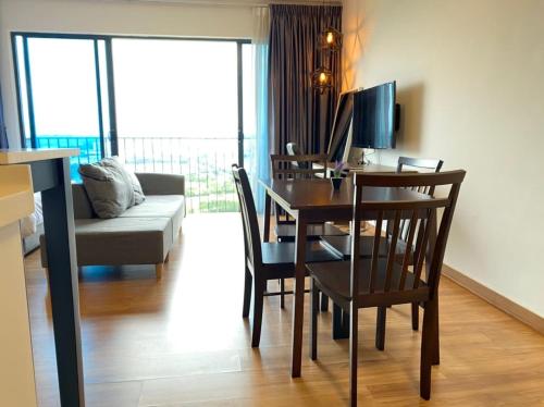 Zillion Cozy - Trefoil Setia Alam- Next to Setia City Mall & Convention Centre in Shah Alam Zillion Cozy - Trefoil Setia Alam- Next to Setia City Mall & Convention Centre in Shah Alam