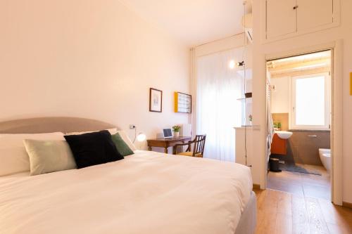 Canaletto - East Milan Apartment