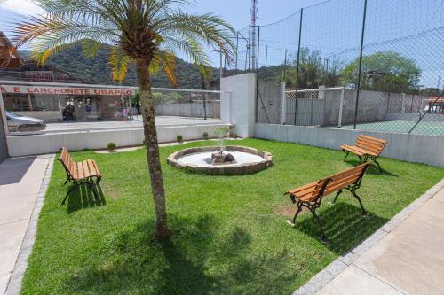 Kilátás, Ubatuba! Sun Way! Piscinas churrasqueira, espaço Sophia! (Ubatuba! Sun Way! Piscinas churrasqueira, espaco Sophia!) in Horto Kilátás, Ubatuba! Sun Way! Piscinas churrasqueira, espaço Sophia! (Ubatuba! Sun Way! Piscinas churrasqueira, espaco Sophia!) in Horto