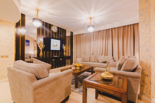 Golden Ship Hotel in Al Hamra Golden Ship Hotel in Al Hamra