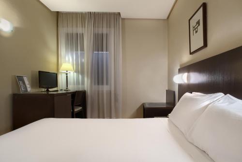 Habitación, Hotel Sercotel Tudela Bardenas in Tudela Habitación, Hotel Sercotel Tudela Bardenas in Tudela