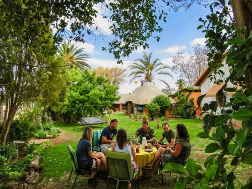 Kert, Ombe Guestfarm & Safari in Okahandja Kert, Ombe Guestfarm & Safari in Okahandja