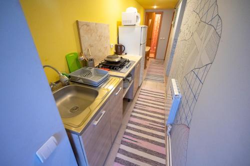 Kitchen, Apartments na Podgornoy in Kislovodsk Kitchen, Apartments na Podgornoy in Kislovodsk