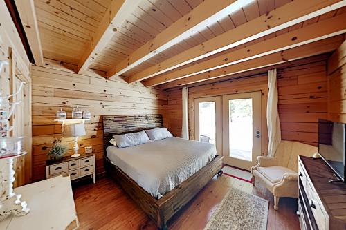 Little Bears Cabin in Блу ривър Little Bears Cabin in Блу ривър