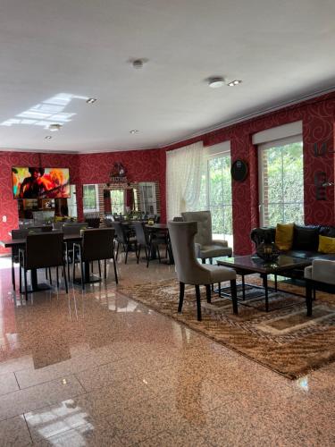 Pub/Lounge, DUA Hotel in Sarstedt Pub/Lounge, DUA Hotel in Sarstedt