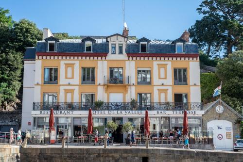 Terraza/balcón, Hotel De La Vallee in Dinard Terraza/balcón, Hotel De La Vallee in Dinard