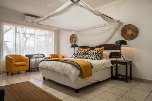 Tshukudu Game Lodge in Hoedspruit Tshukudu Game Lodge in Hoedspruit