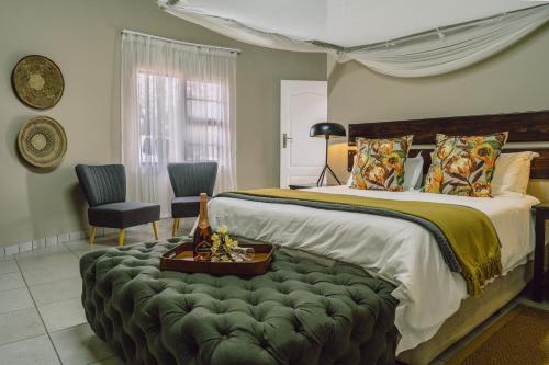 Tshukudu Game Lodge in Hoedspruit Tshukudu Game Lodge in Hoedspruit