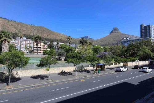 Sea Point apartment in จุดชมวิวทะเล Sea Point apartment in จุดชมวิวทะเล