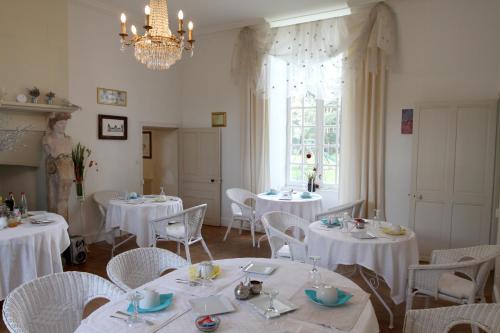 Food and beverages, Chateau du Bois de La Noe in Bouaye Food and beverages, Chateau du Bois de La Noe in Bouaye