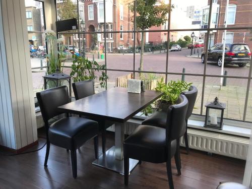 Ресторант, New City Hotel Scheveningen in Хага Ресторант, New City Hotel Scheveningen in Хага