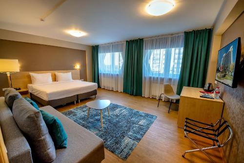 Azimut Hotel Siberia in Novosibirsk Azimut Hotel Siberia in Novosibirsk