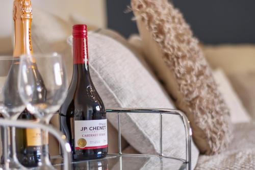 Eten en drinken, 3 bedroom beautiful home in the heart of Huntingdon, Bury in Bury Eten en drinken, 3 bedroom beautiful home in the heart of Huntingdon, Bury in Bury